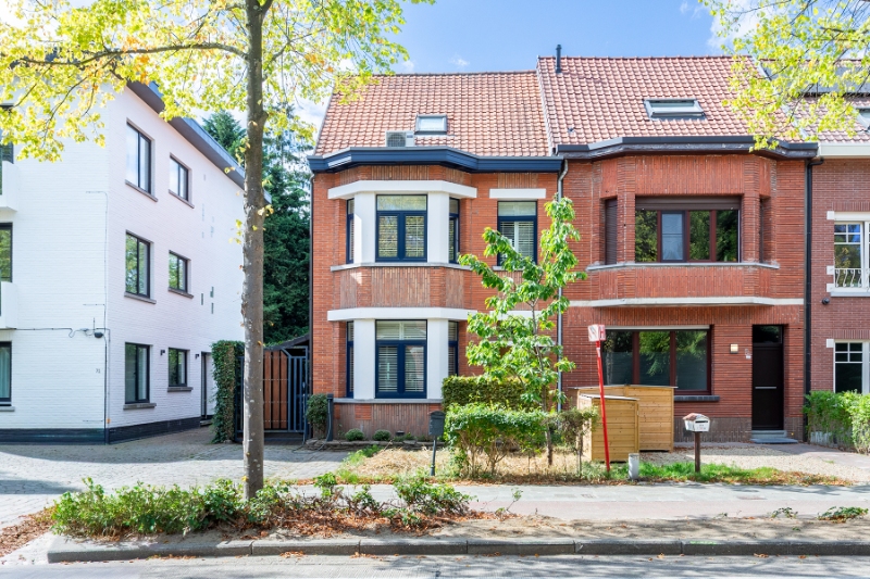 House for sale in Brasschaat with 3 bedrooms - photo 1