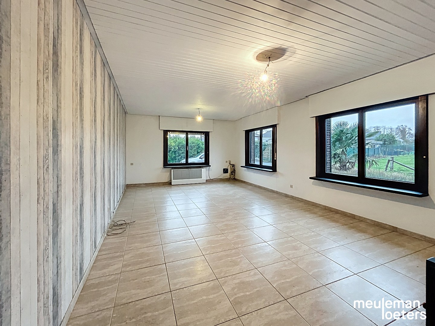 Rustig gelegen woning met garage - foto 3