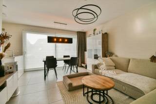 Gezellig en energiezuinig appartement te huur in BredeneDit charmante appartement op de eerste verdieping bevindt zich in een rustige omgeving,...