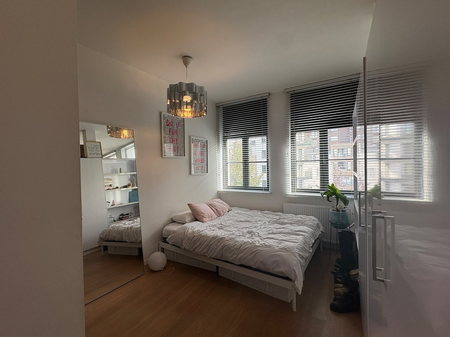 1 SLAAPKAMER APPARTEMENT OP ZEER CENTRALE LIGGING - foto 4