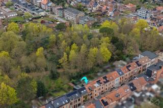 Instapklare, totaal gerenoveerde woning op toplocatie in Kessel-Lo (Leuven)Stijlvol wonen met zicht op groenBent u op zoek naar een instapklare...