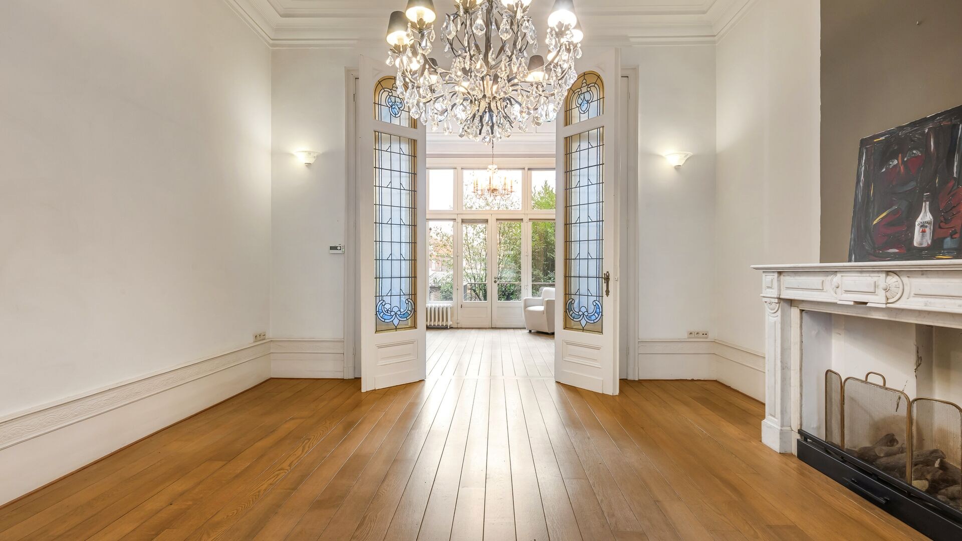 Prachtige, eclectische en ruime herenwoning met tuin en dubbele garage - foto 2