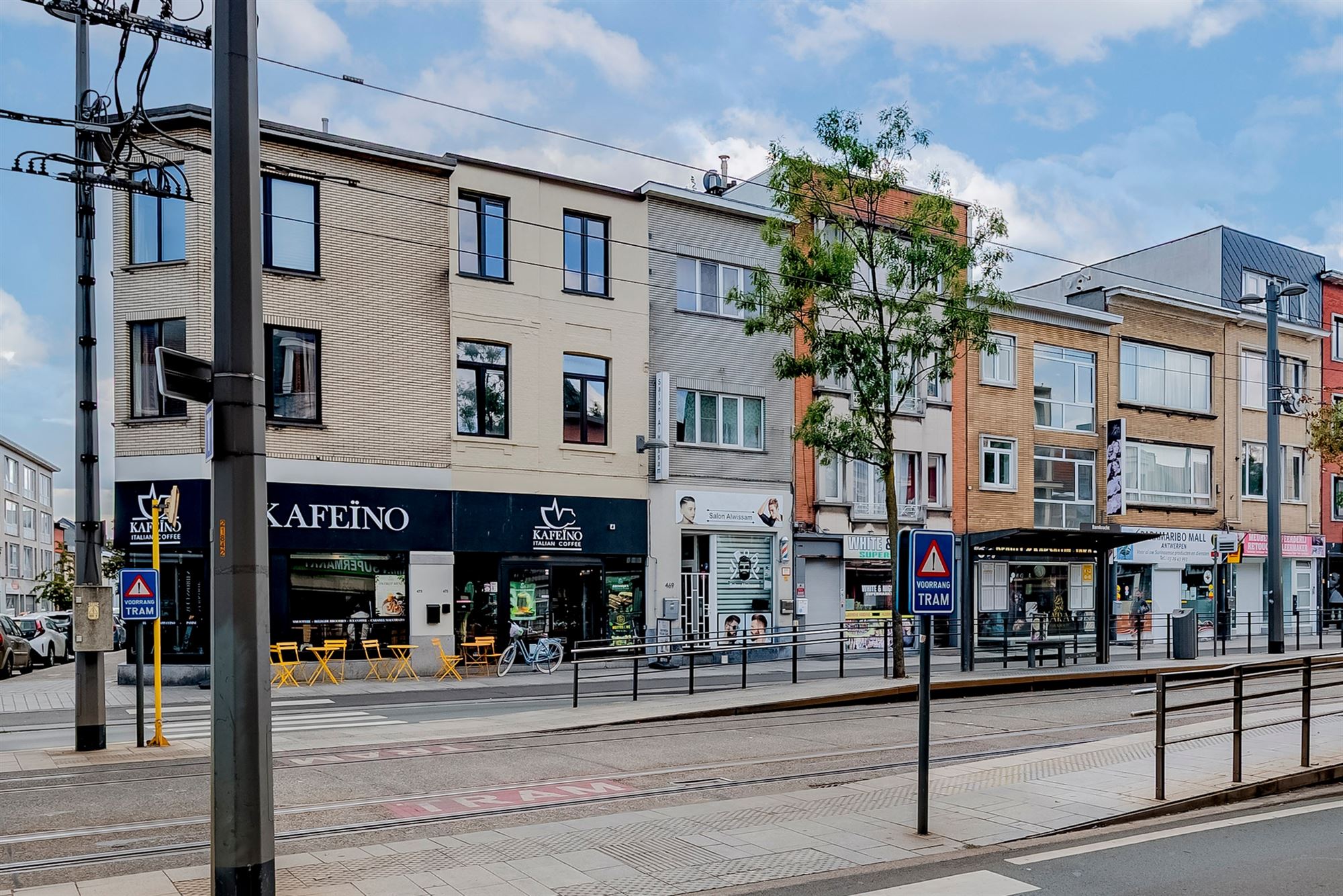 Vergunde opbrengsteigendom met handelspand en duplex - foto 4