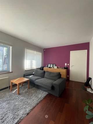 DESTELBERGEN- Ben je op zoek naar een gezellig appartement TE HUUR in centrum Destelbergen?Dan is dit appartement misschien iets voor u.De...