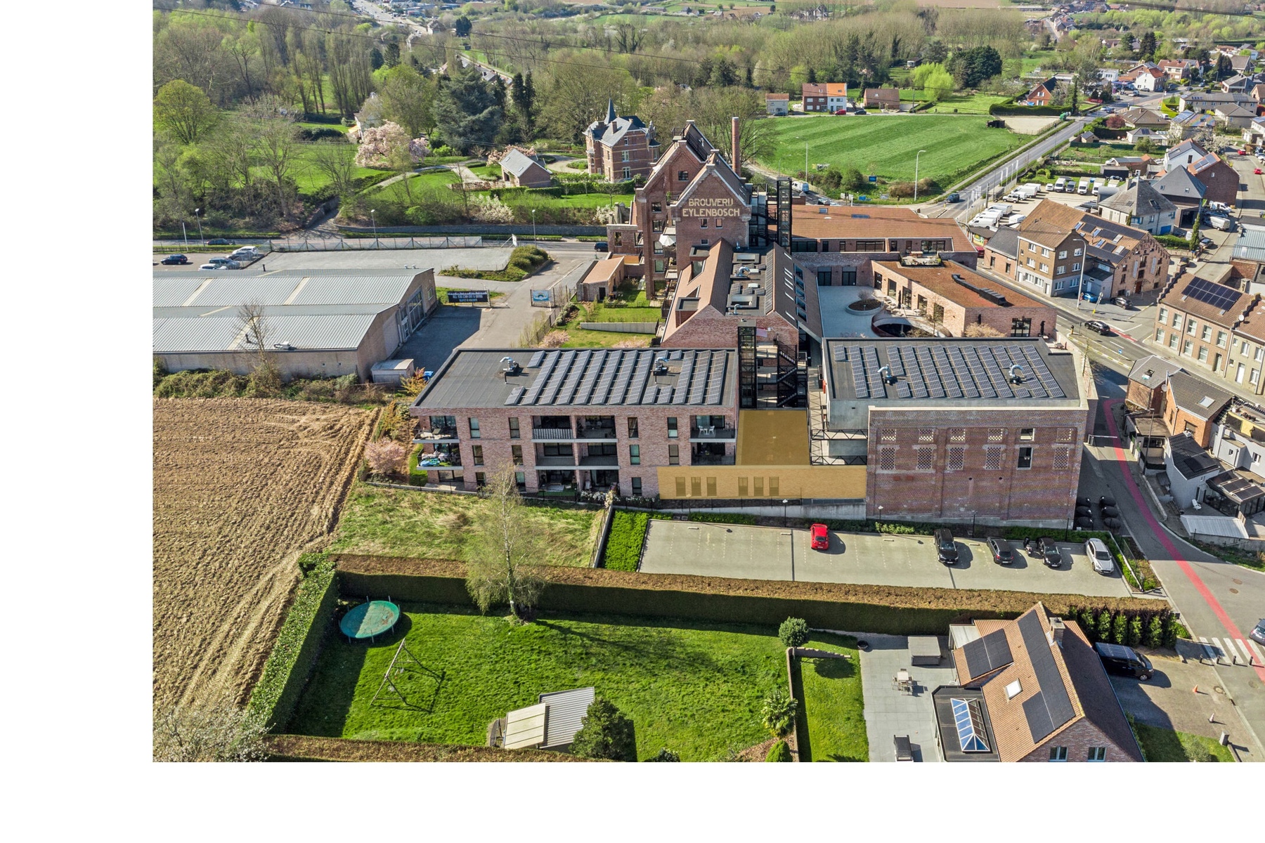 Laatste kantoorruimte op iconische brouwerijsite – 230 m² vol karakter - foto 4