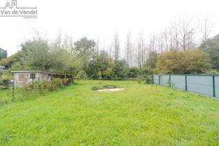 Land for sale in Roosdaal