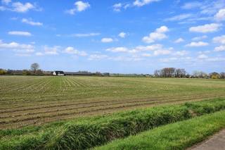 Bent u op zoek naar een unieke woonervaring in een rustige, groene omgeving?Maak dan kennis met dit stuk bouwgrond op wandelafstand van het centrum...