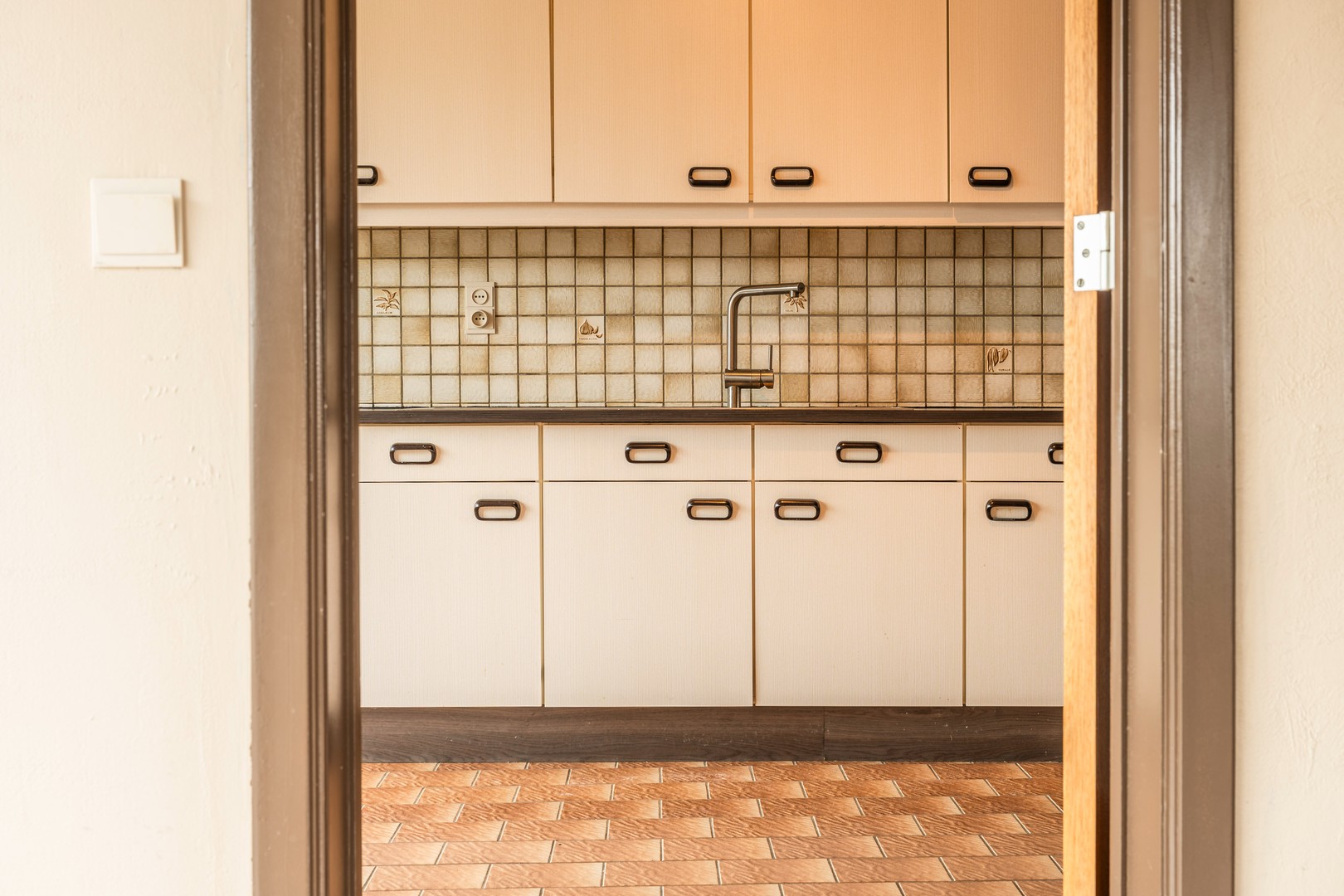 Ruim en lichtrijk appartement met garage - photo 5