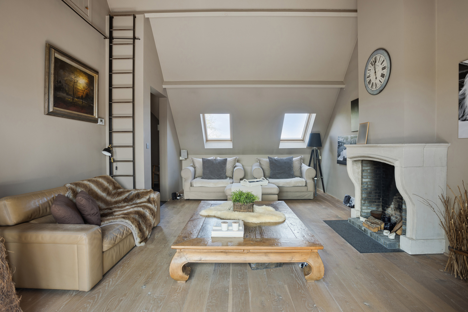 Duplex app van 165 m² met kelder en dubbele garage - foto 3