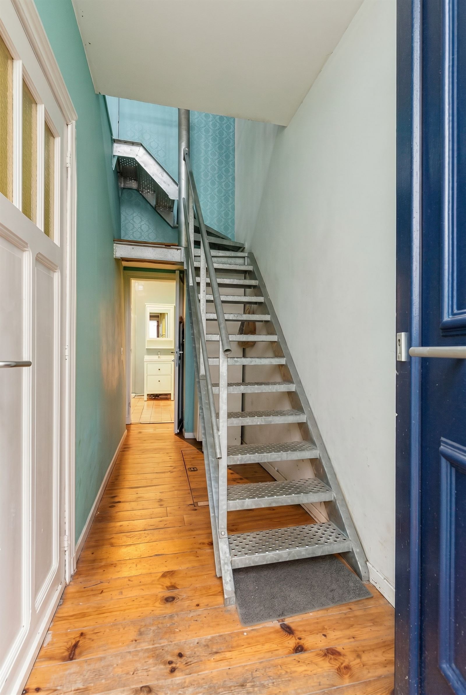 Uniek wonen in een sfeervol stadspand met karakter - foto 3