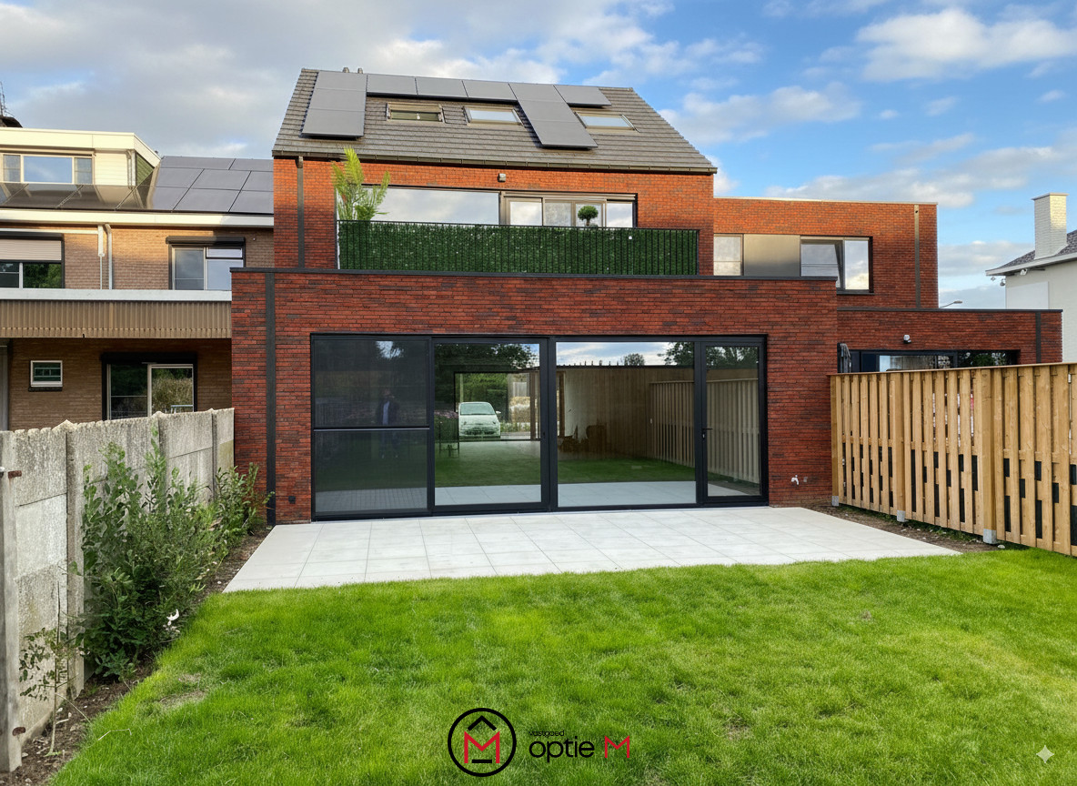 Commercial à louer à Bilzen - photo 1