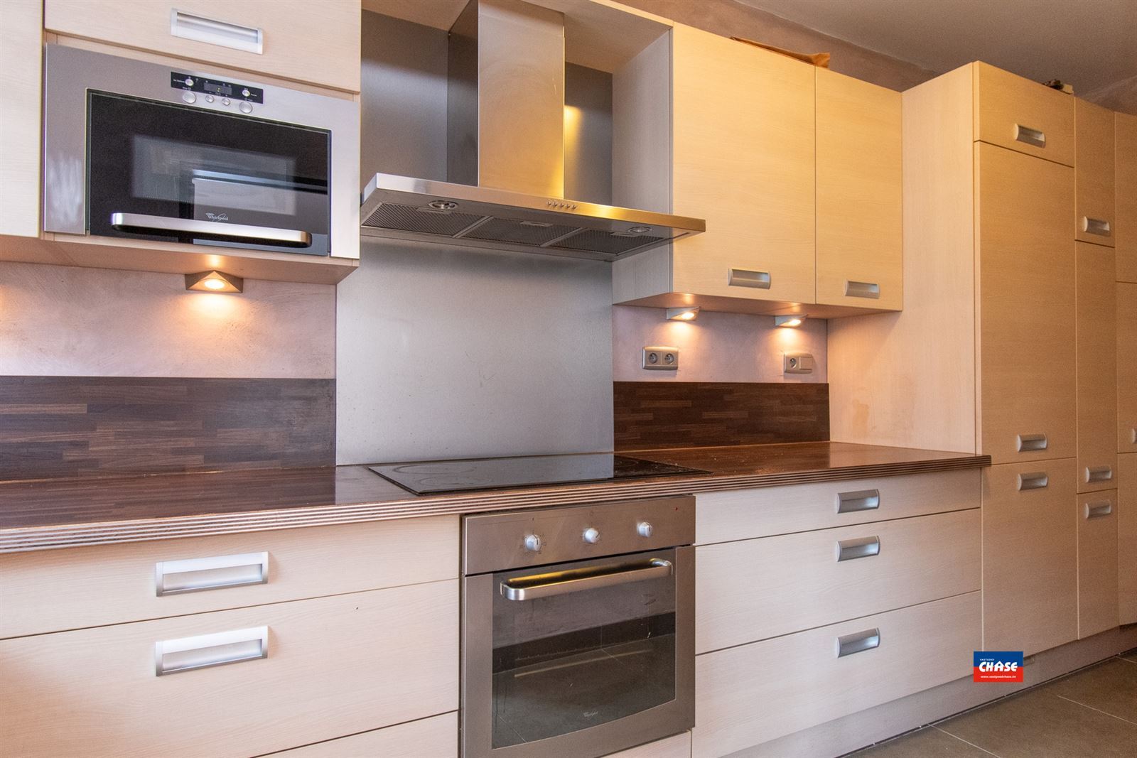 Gelijkvloersappartement met 2 spks, tuin en garage - foto 5