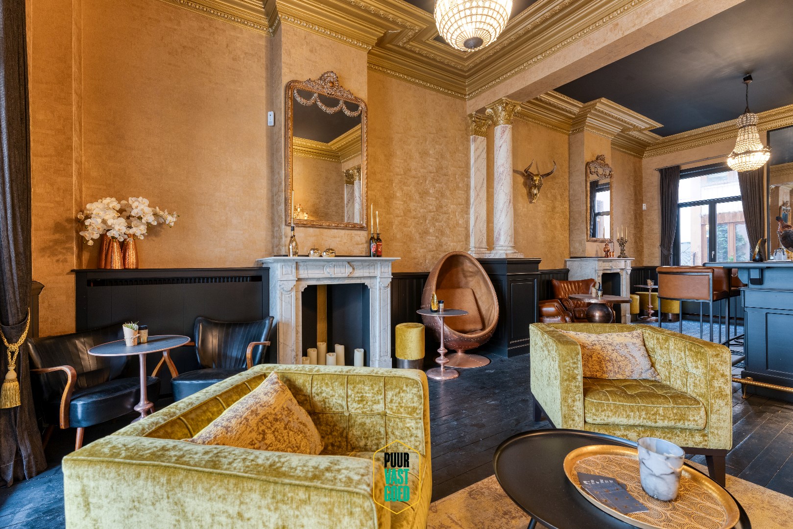 Luxurious living, staying, enjoying and partying just a stone's throw away from the beach. - photo 4