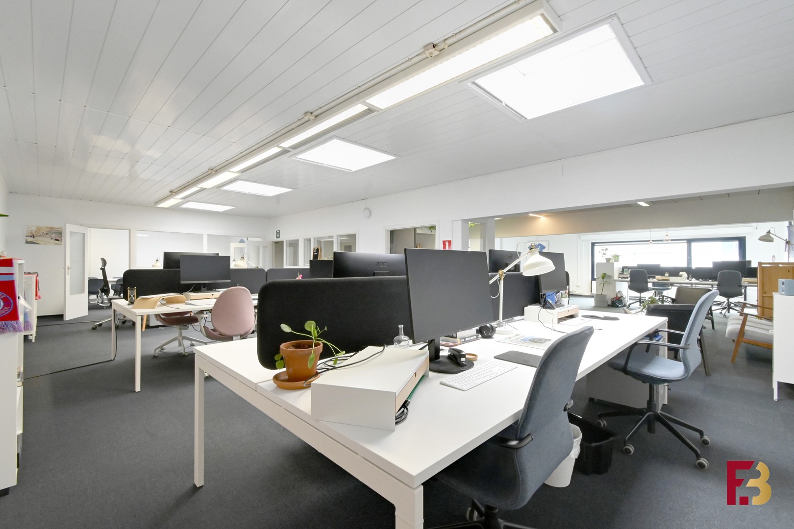 Kantoorruimte met vlotte bereikbaarheid te huur in Merelbeke - foto 5