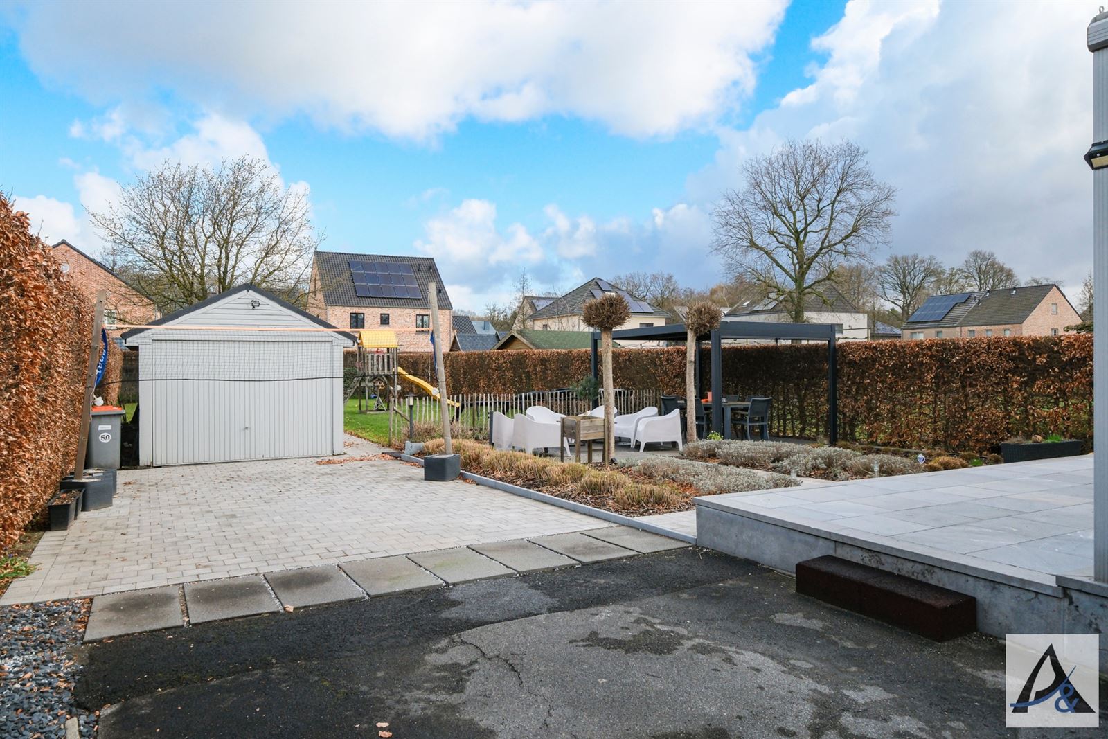 Instapklare eengezinswoning met prachtige tuin! - foto 3