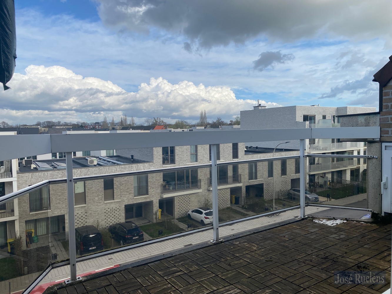 Tof 2-slaapkamer dakappartement met terras en garagebox - foto 3