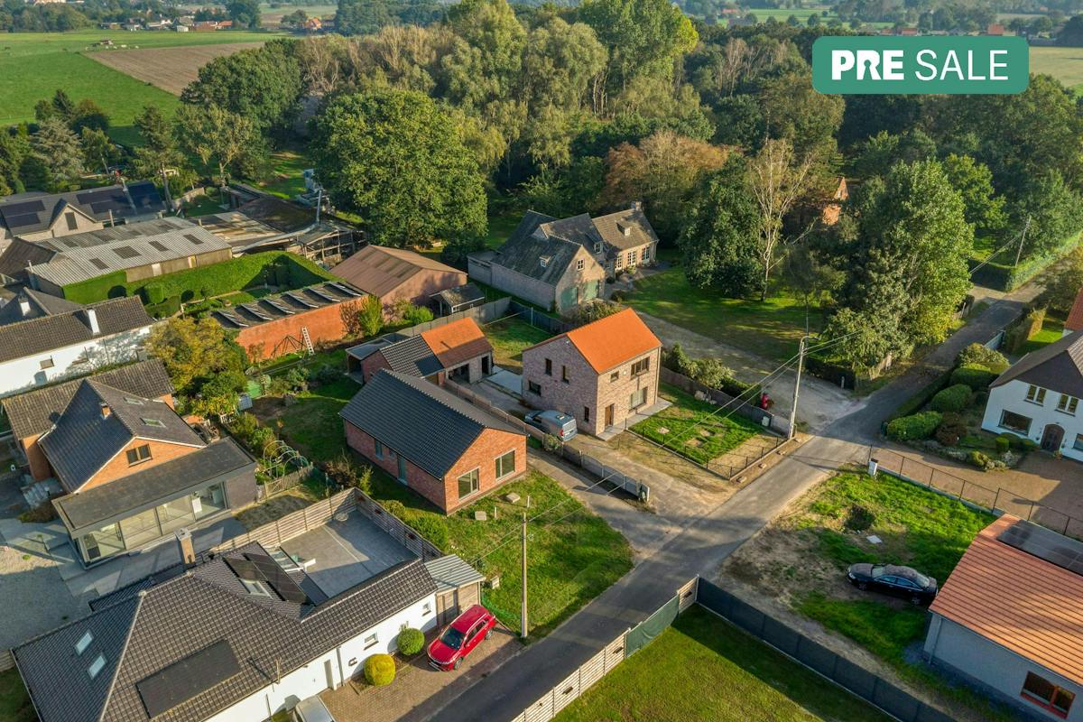 Vrijstaand, gelijkvloers huis met potentieel te Maldegem - foto 2