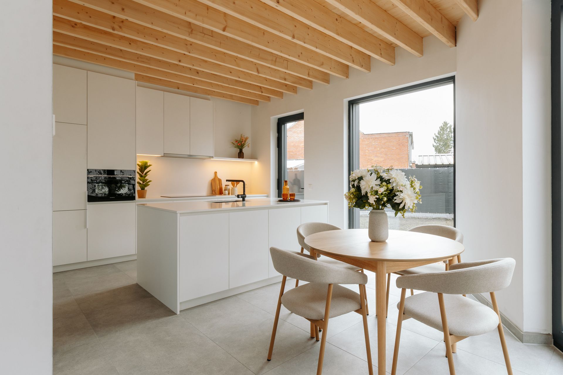 House for sale in Boechout with 8 bedrooms - photo 4