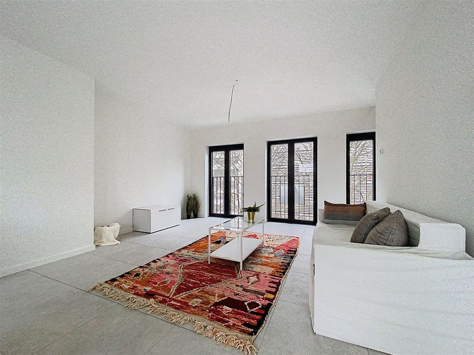 Appartement à louer à Anvers avec 3 chambres - photo 2