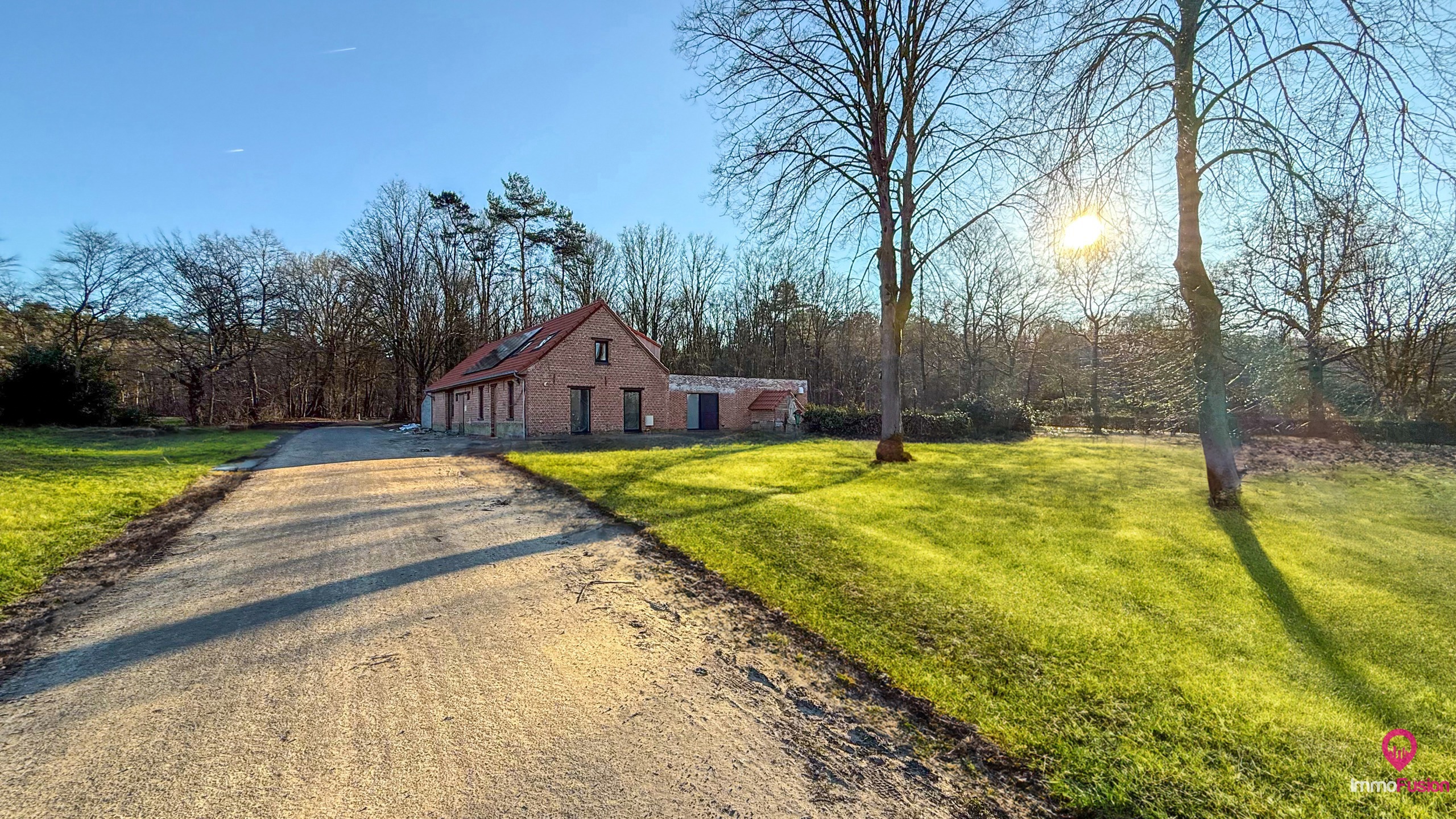 Multifunctioneel horecapand op een perceel van 1.9 hectare! - foto 3