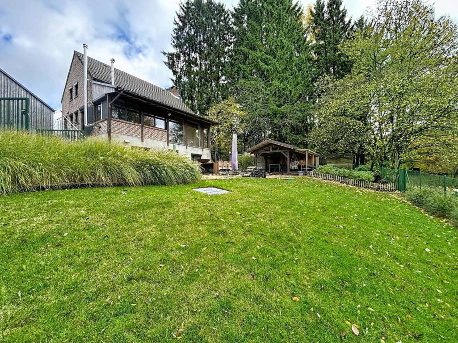 Subliem gelegen villatje op 651m² met prachtige open zichten - foto 3