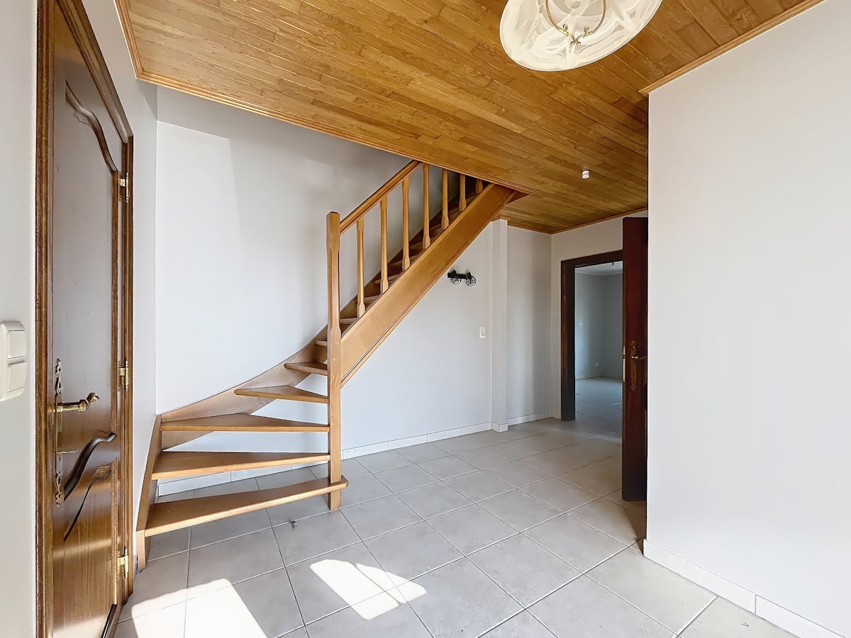 Ruime woning met 3 slaapkamers te huur in Knesselare - foto 5