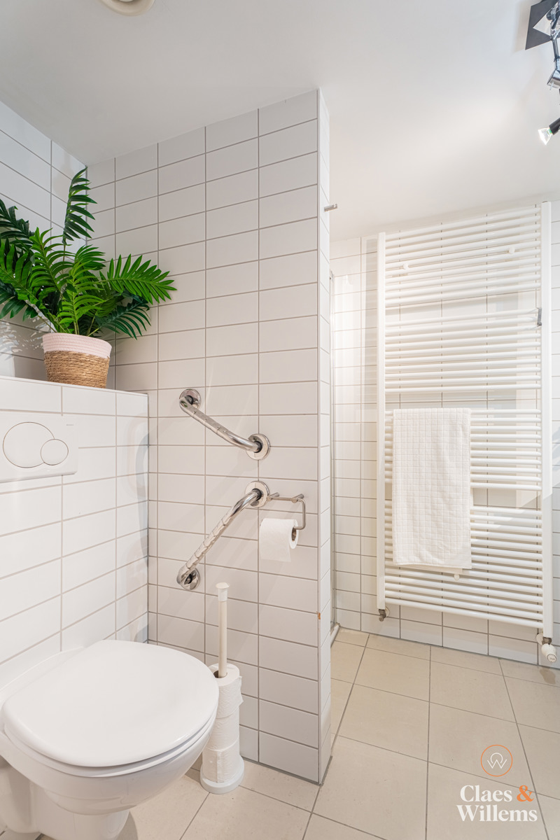 Serviceflat te koop in Alsemberg met ruim terras - foto 5