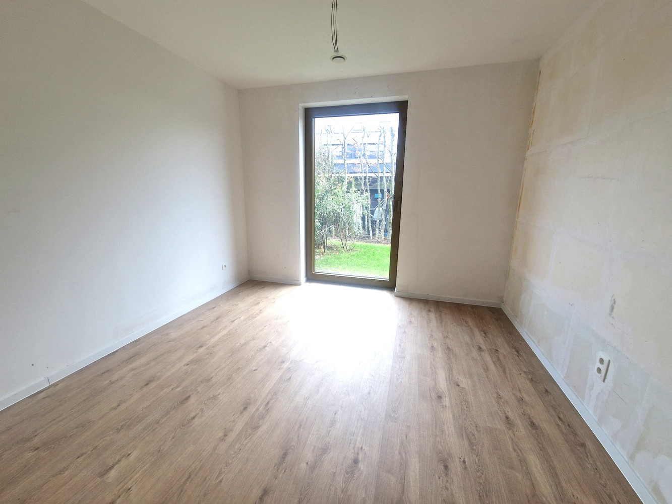 Nieuwbouw Gelijkvloers Appartement (duplex) met 3 Slaapkamers - foto 4