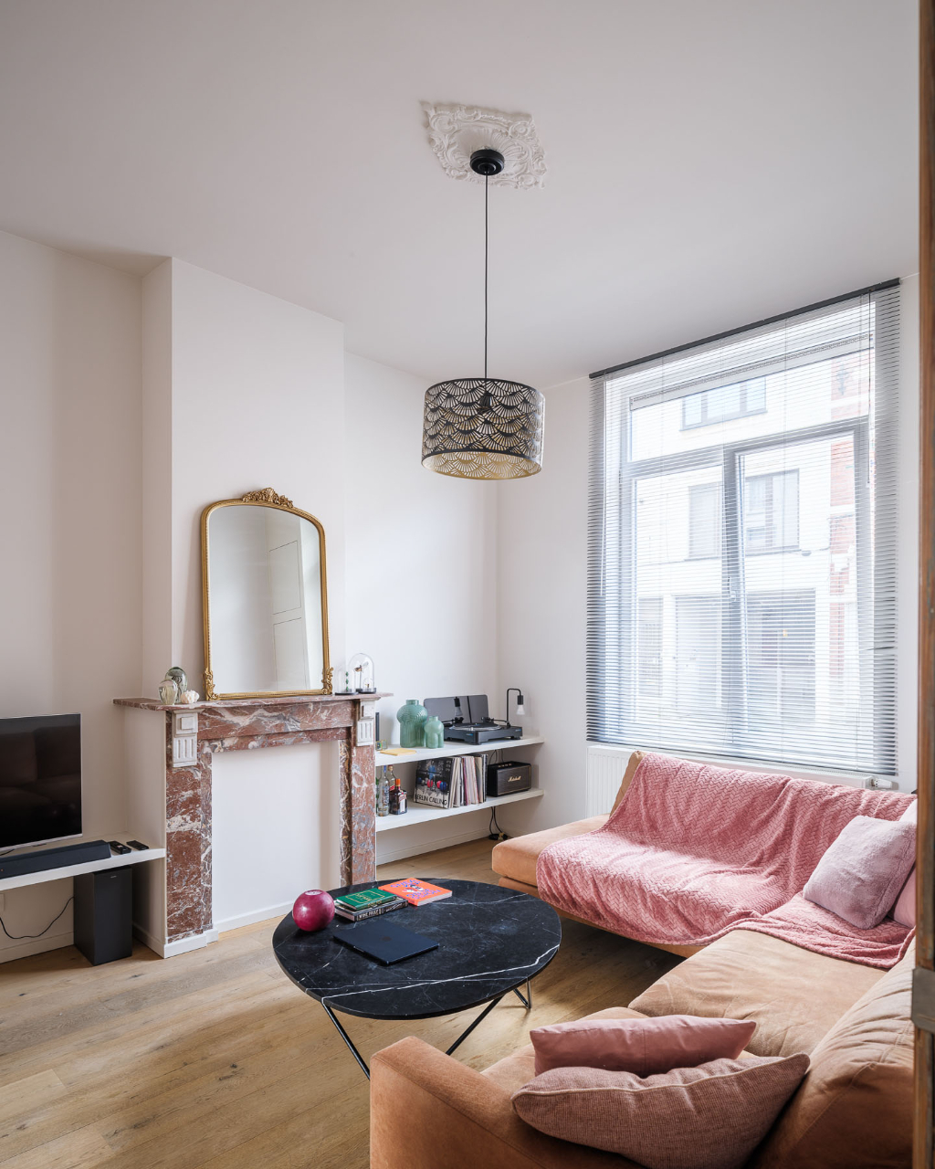 Karaktervolle woning met 4 slaapkamers en zonnige stadstuin op een boogscheut van het centrum van Gent. - foto 5