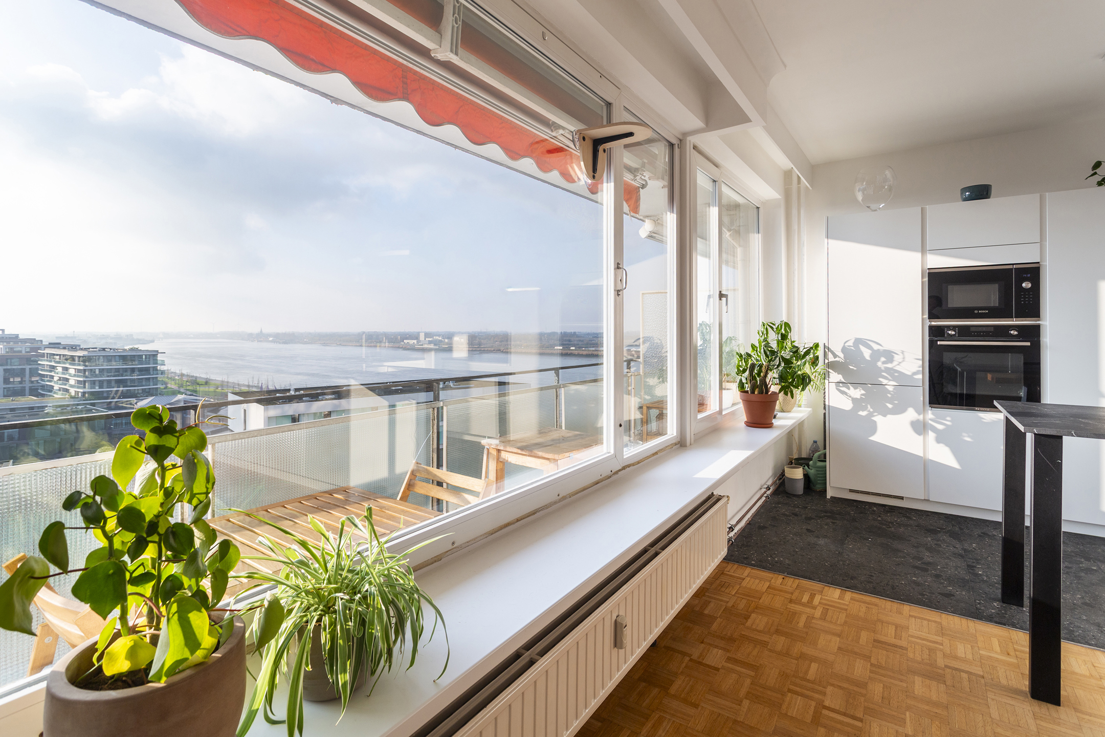 lichtrijk appartement ca 88 m² op het Zuid met waterzicht  - foto 3