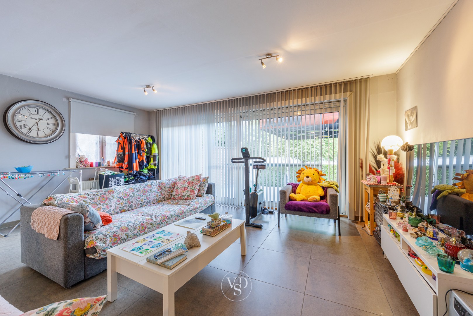 Instapklaar en lichtrijk gelijkvloers appartement - foto 4