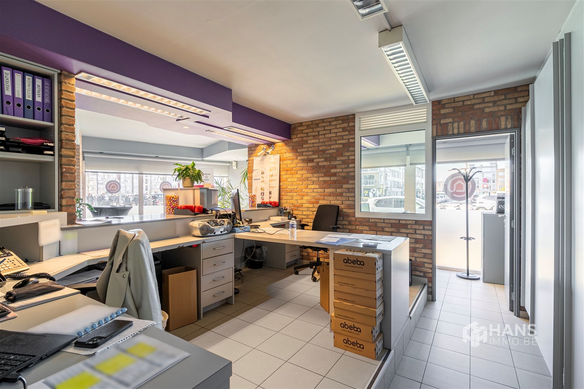 Ruim handelsgelijkvloers (141m²) op toplocatie te Deurne - foto 3