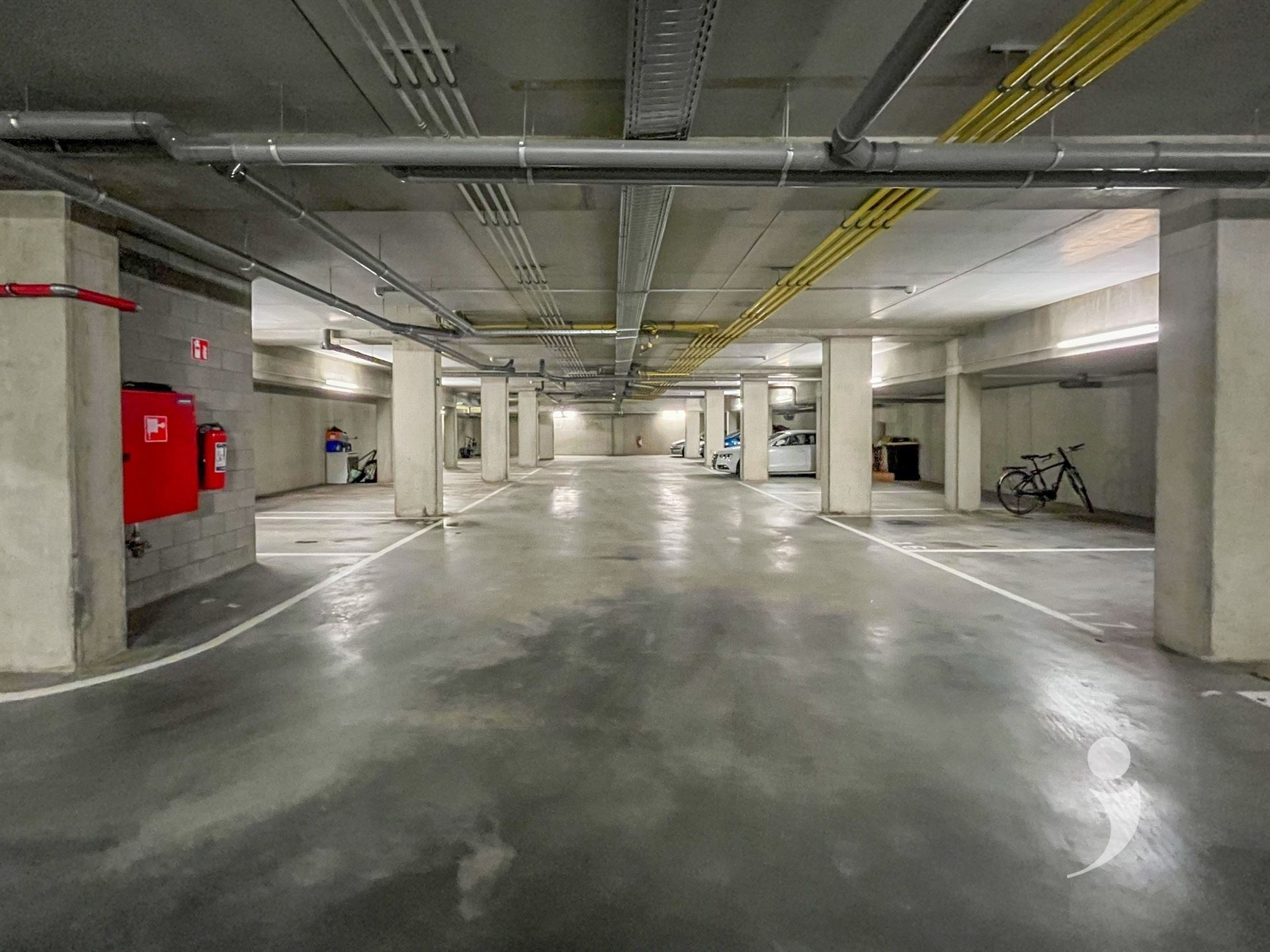 Ondergrondse staanplaats in centrum Herent! - foto 4