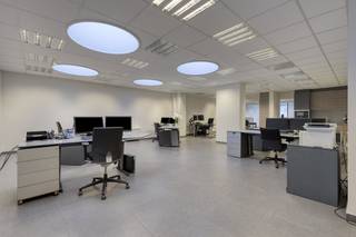 This office has been completely renewed and combines visibility, accessibility and comfort, ideal for those looking for a professional base in...