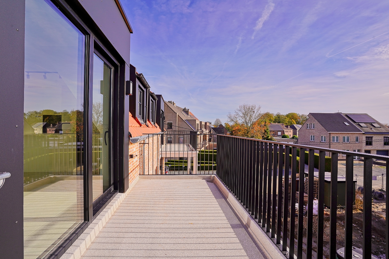 Zeer lichtrijk nieuwbouwappartement te Buggenhout - foto 4