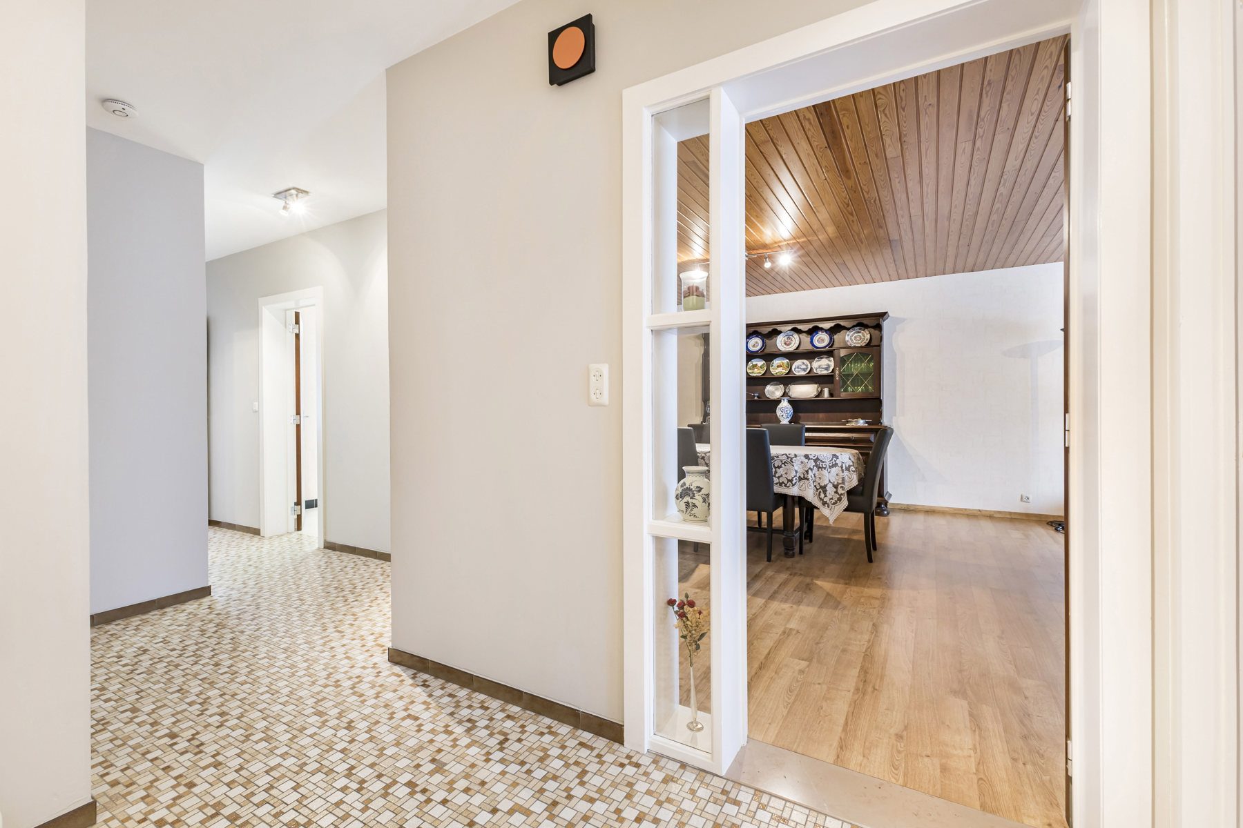 Apartment for sale in Sint-Pieters-Leeuw with 2 bedrooms - photo 4