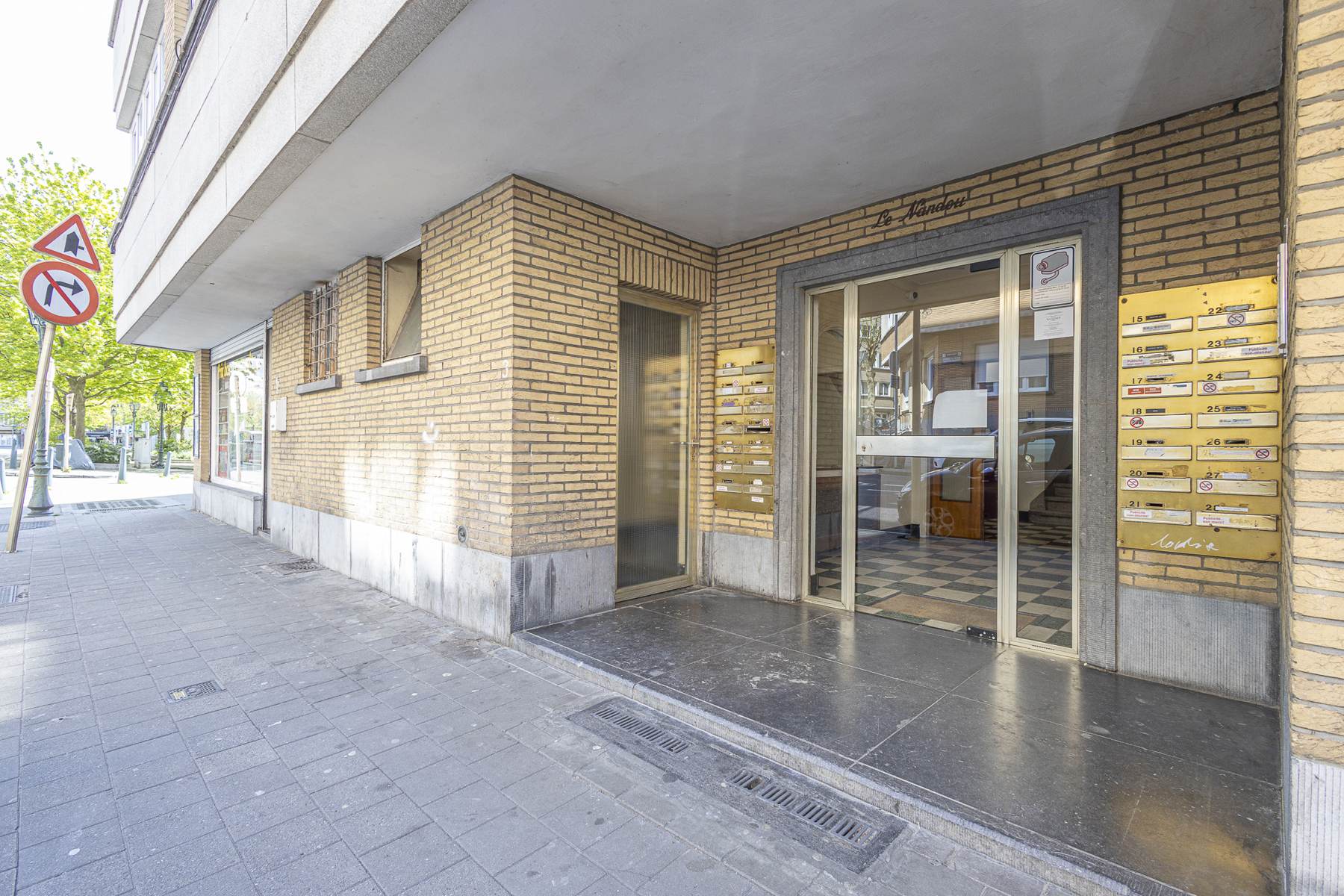 Ruime studio in centrum Koekelberg - foto 3