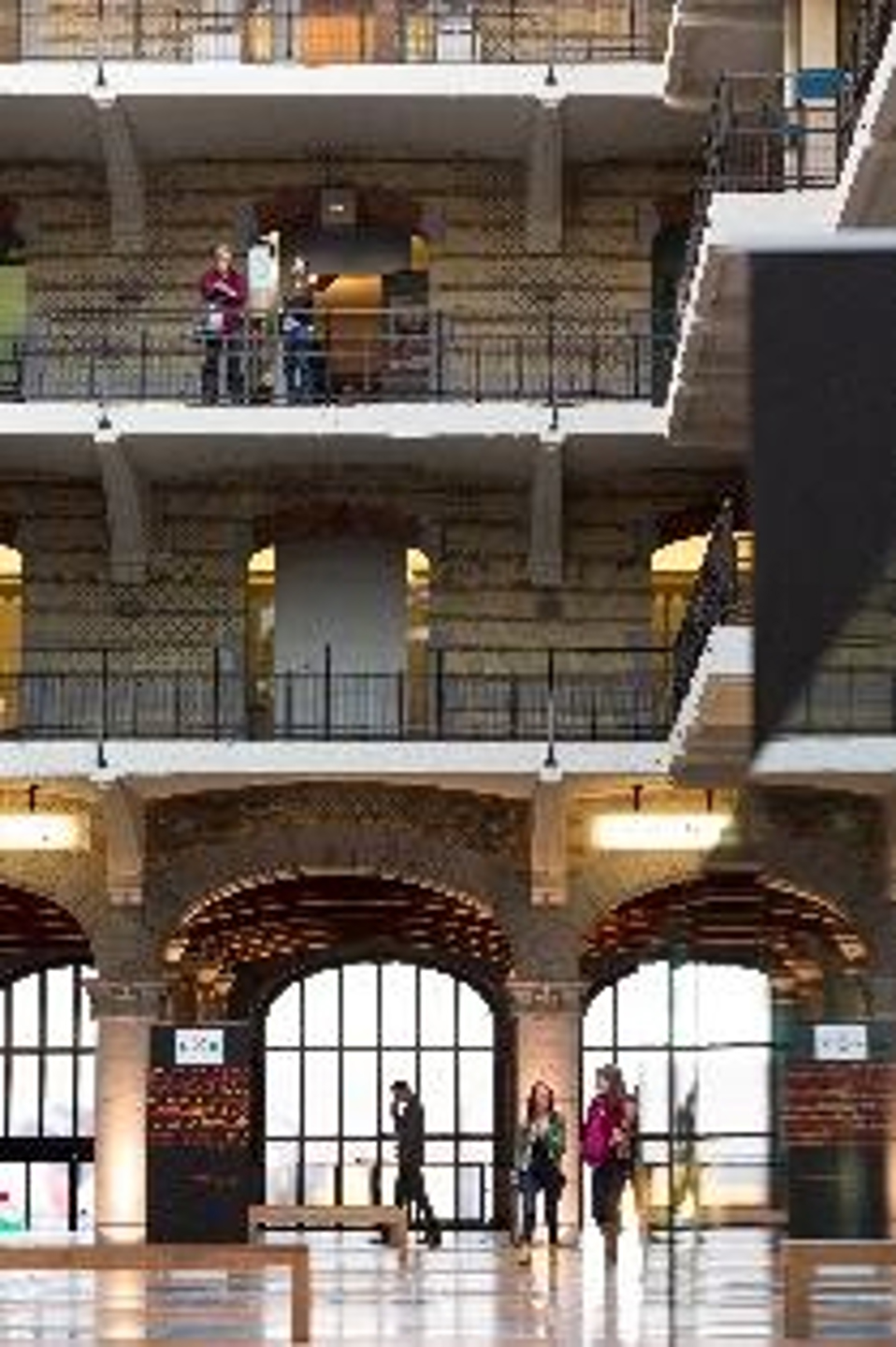 Commercial for rent in Brussels - photo 4