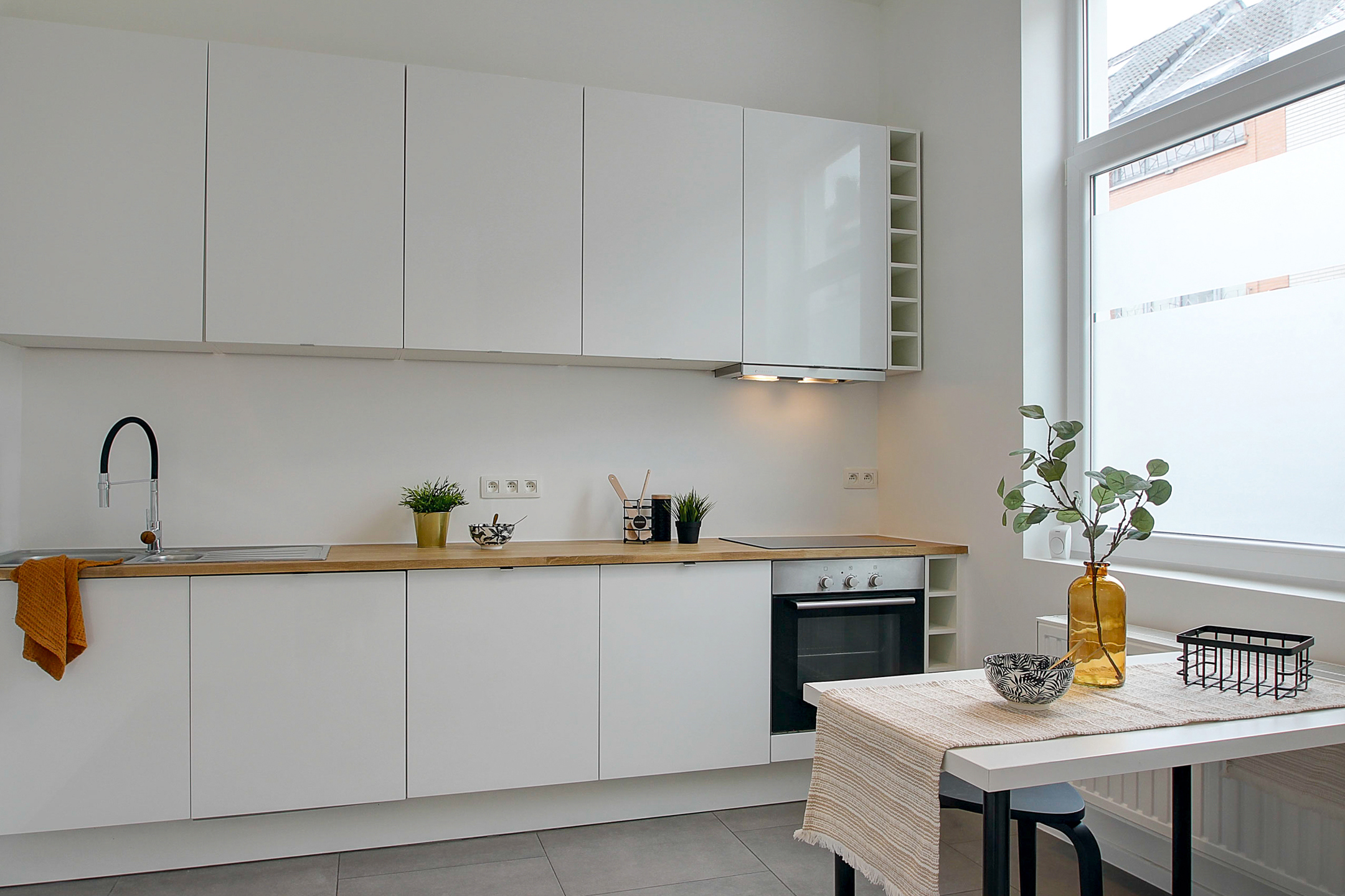 Ruime renovatie met 3 slaapkamers en grote tuin in de Vlierstraat - foto 4