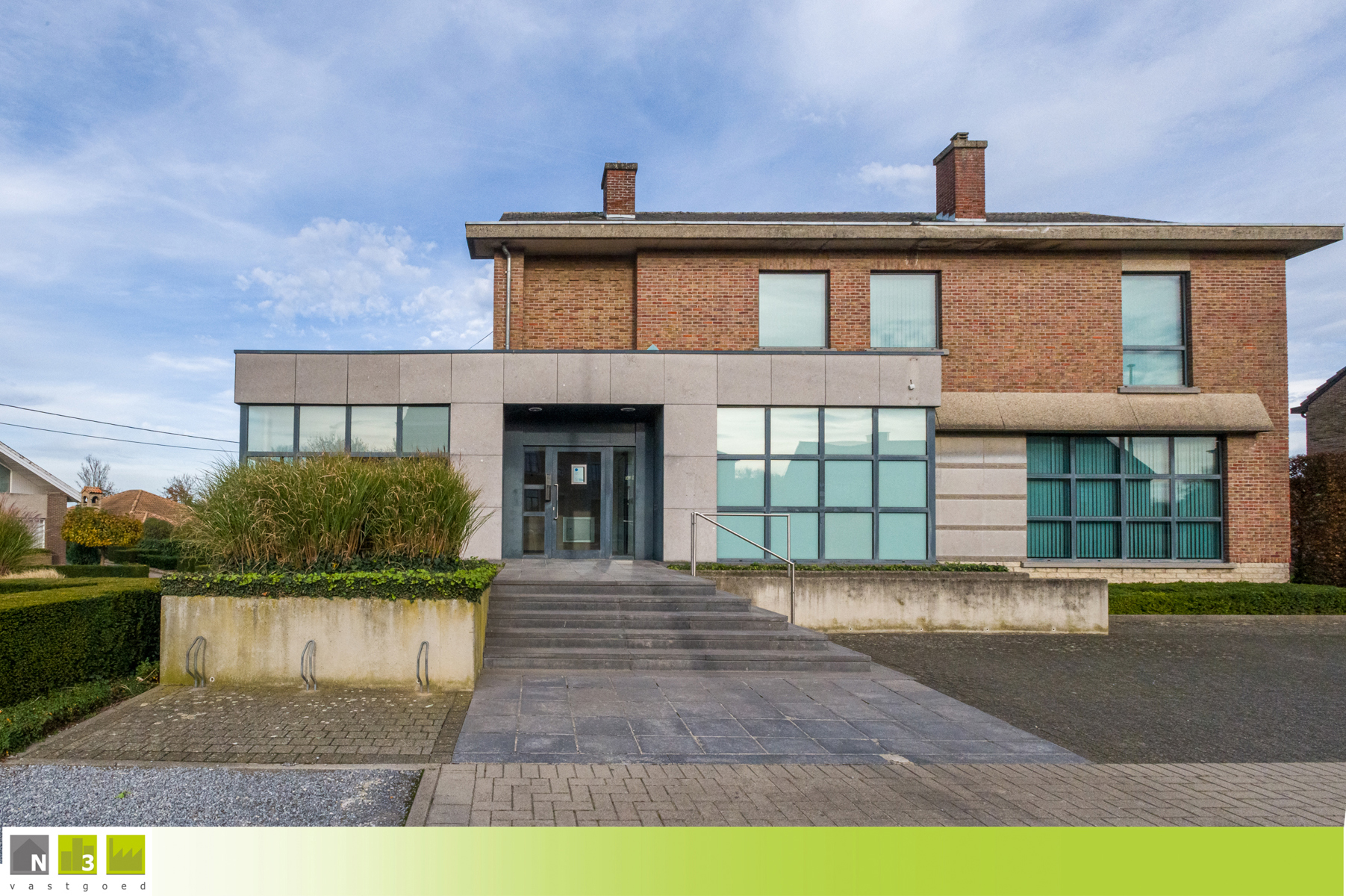 Commercial for sale in Heers - photo 1