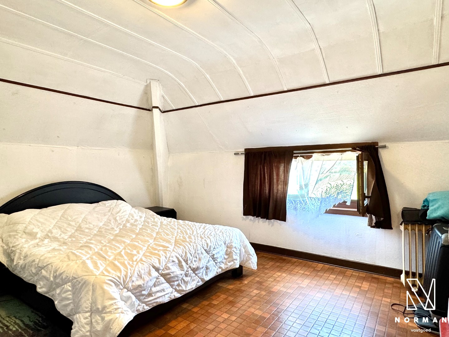 Woning te koop in Bavikhove met 3 slaapkamers, 2 badkamers en werkatlier op rustige, landelijke ligging! - foto 4