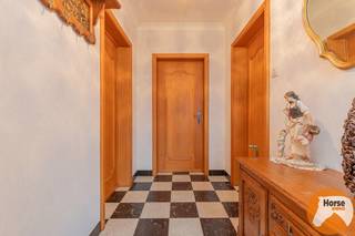 HERZELE - Vrijstaande woning met uitzonderlijk landelijk zicht en breed perceelIn een uiterst landelijke en rustige omgeving in Herzele bieden wij...