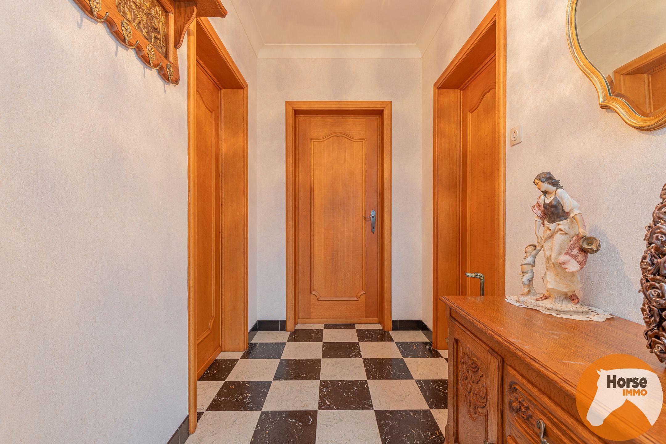 HERZELE - Vrijstaande woning in een landelijke omgeving - foto 3