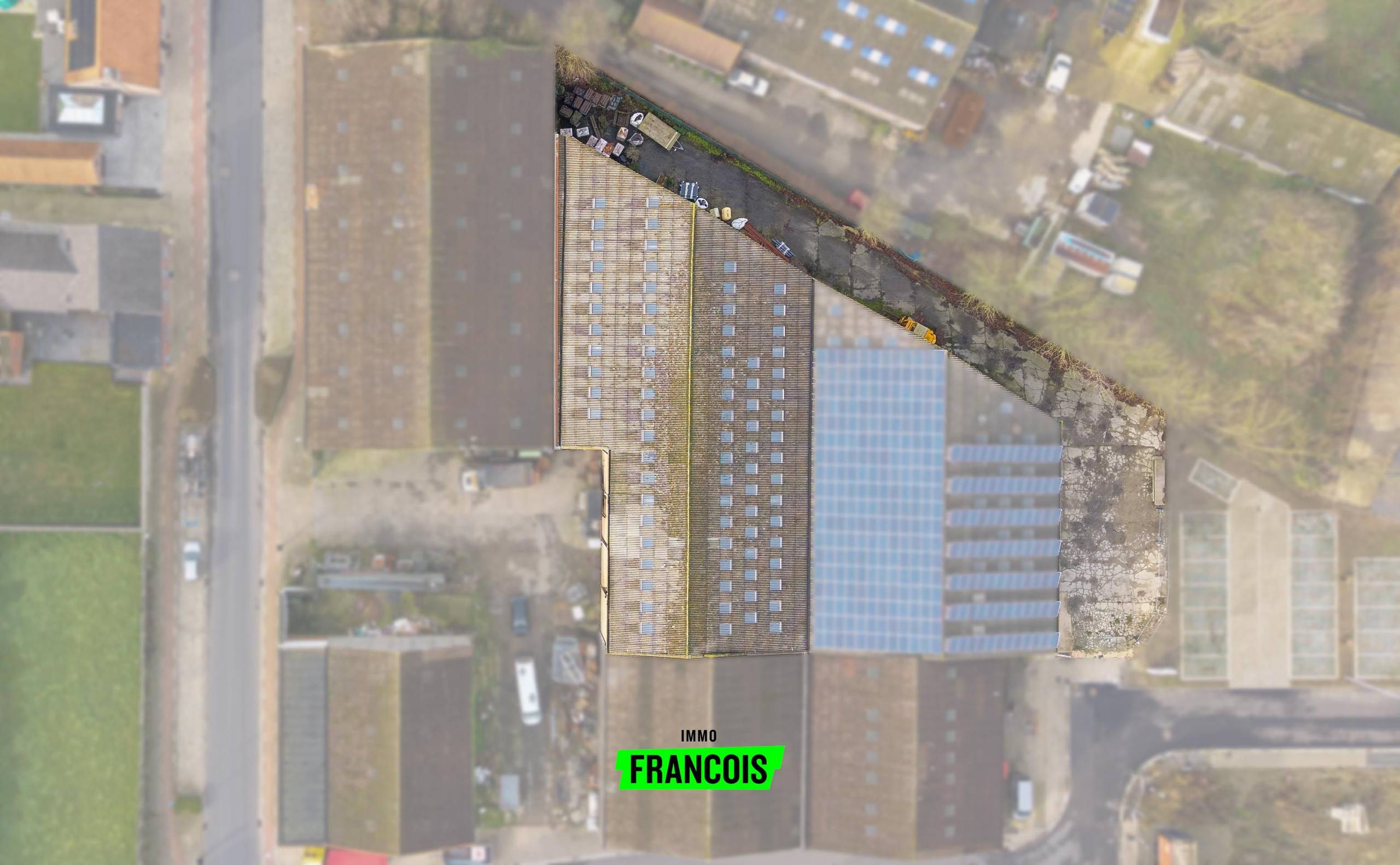 Ruime bedrijfsloods van +1.000 m² te koop in Werken! - foto 4