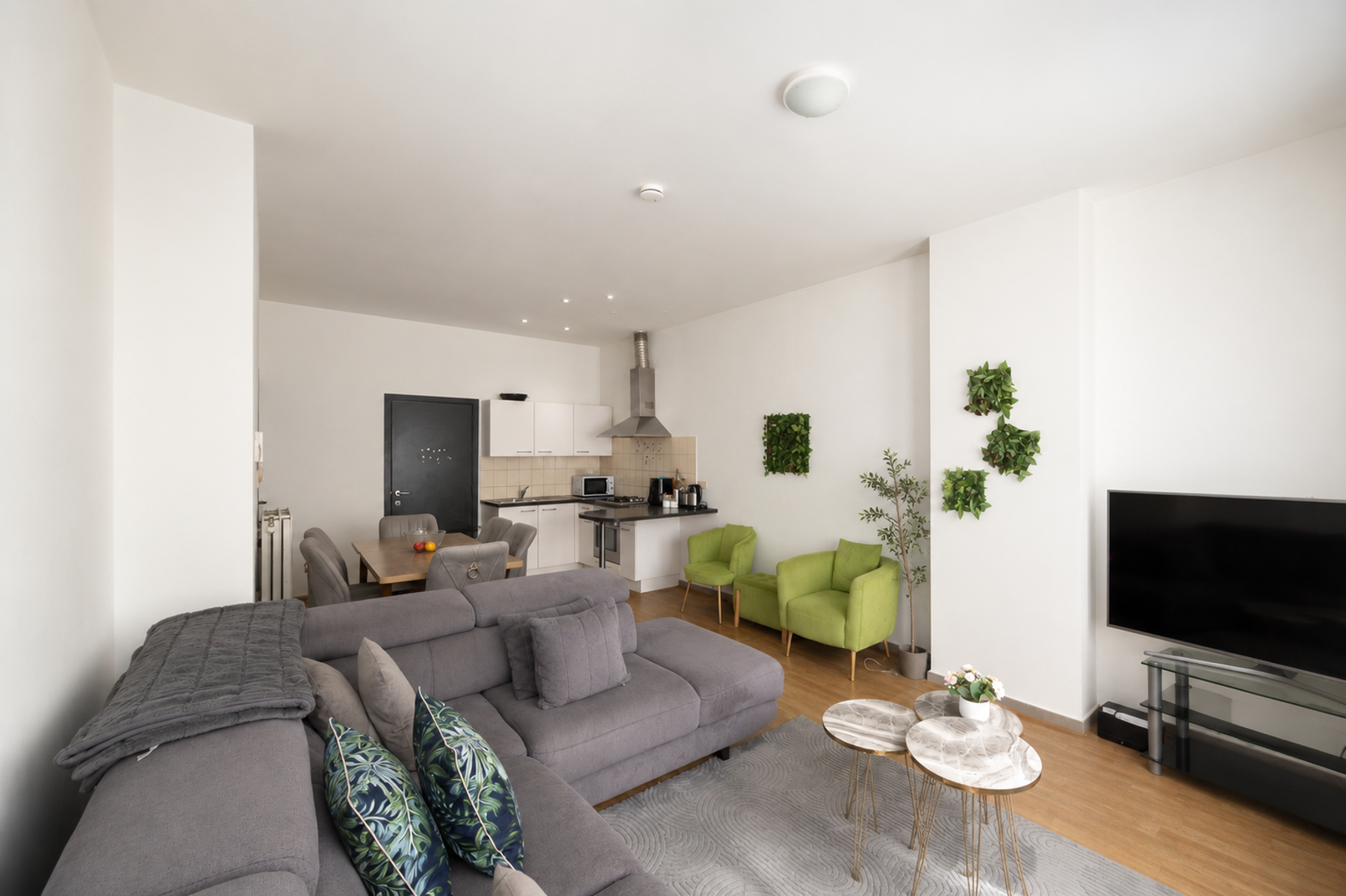 Gerenoveerde woning vlakbij het Rivierenhof in Deurne - foto 5
