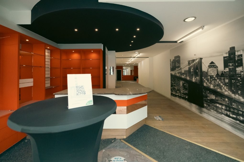 Handelspand te huur in het centrum van Mol - foto 2