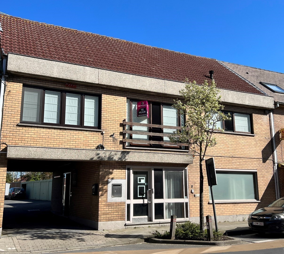 Ruim appartement in het centrum van Eernegem - foto 1