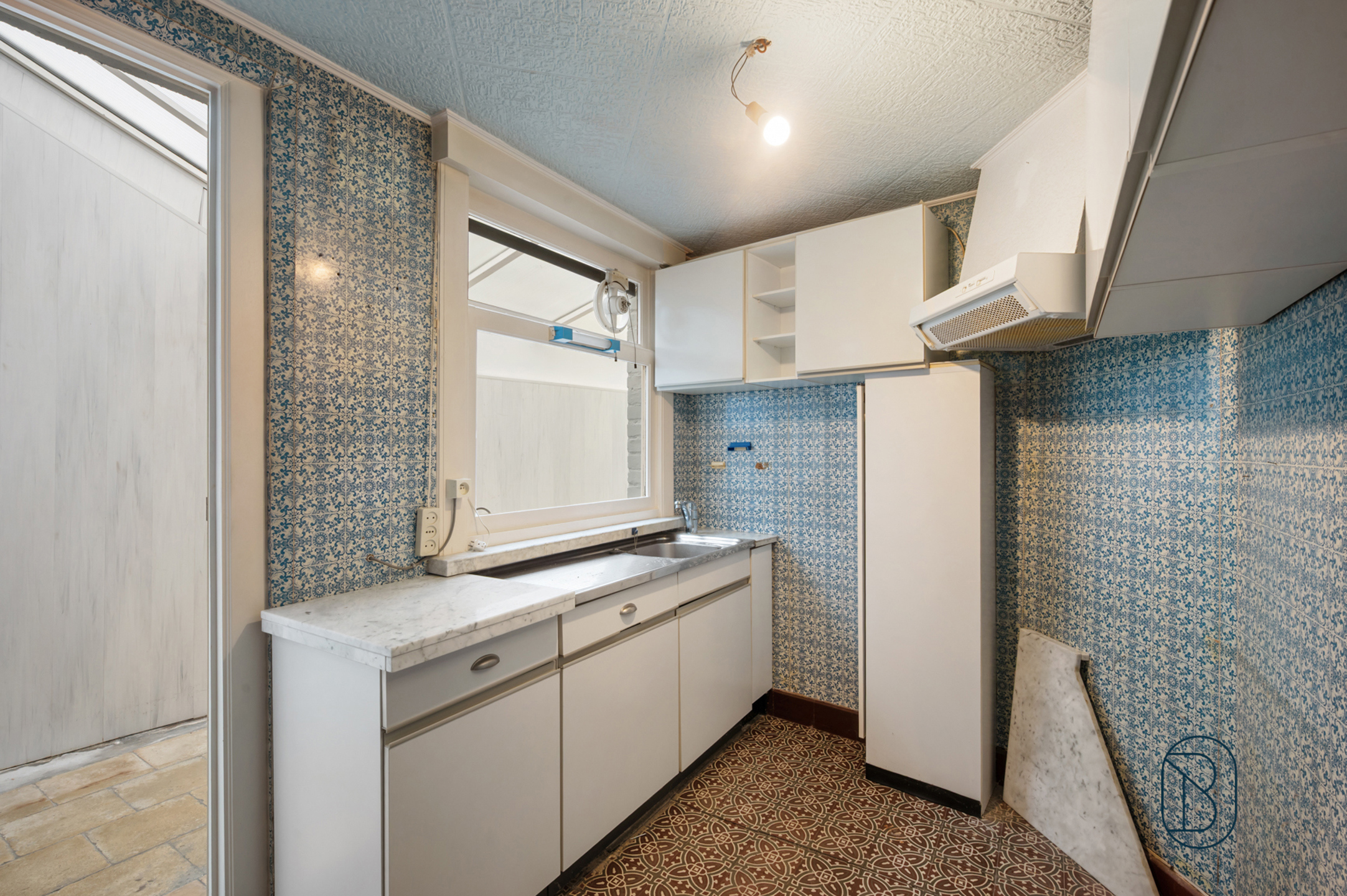 Leuke te renoveren woning in Deerlijk. - foto 4