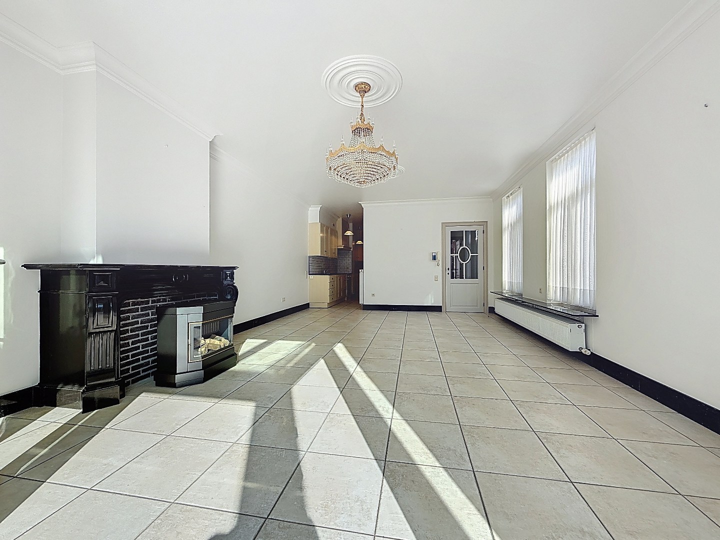 Ruime en instapklare HOB met zuidgerichte tuin te Bevegem - foto 3