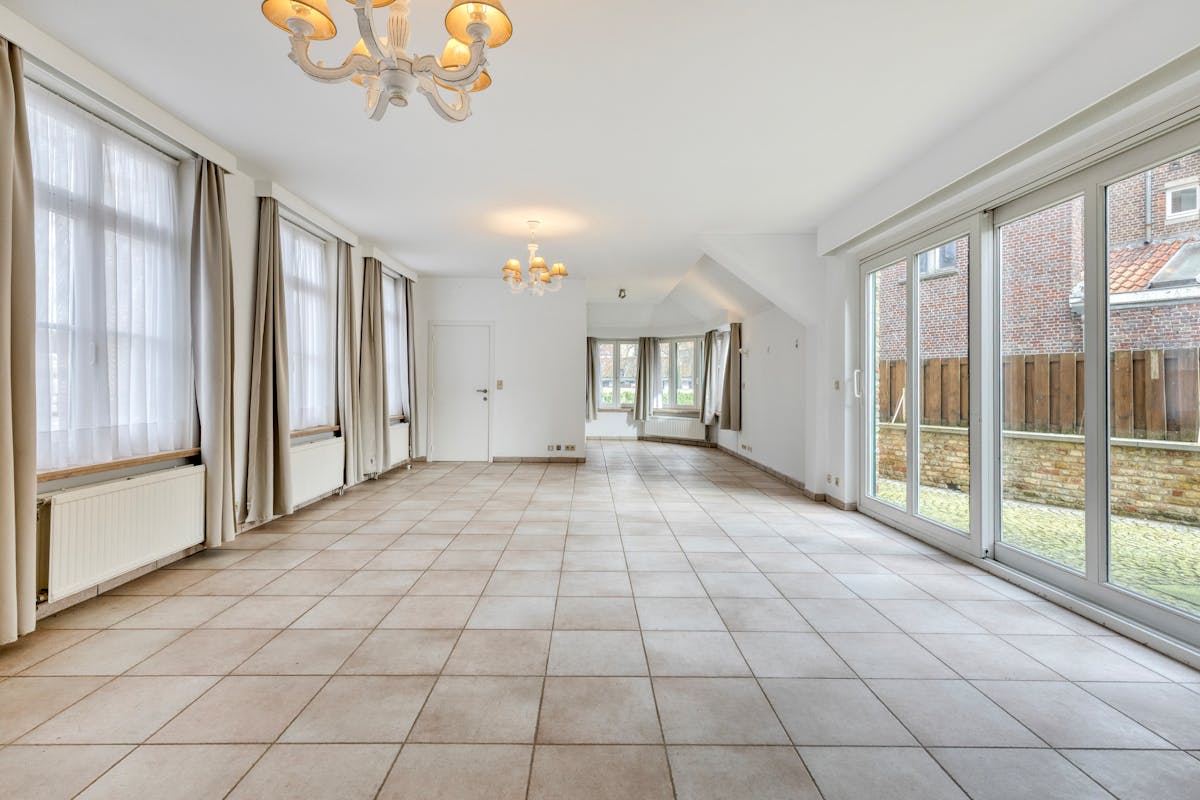 Uniek gelijkvloers appartement aan het Minnewater te Brugge - foto 3